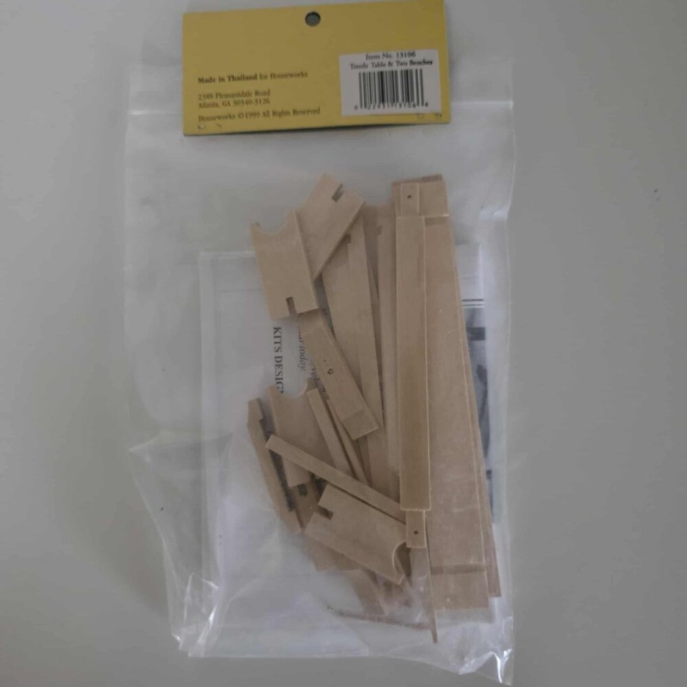 NWT Houseworks Shenandoah Designs Trestle Table & Bench Doll House Miniature Kit - Picture 3 of 3